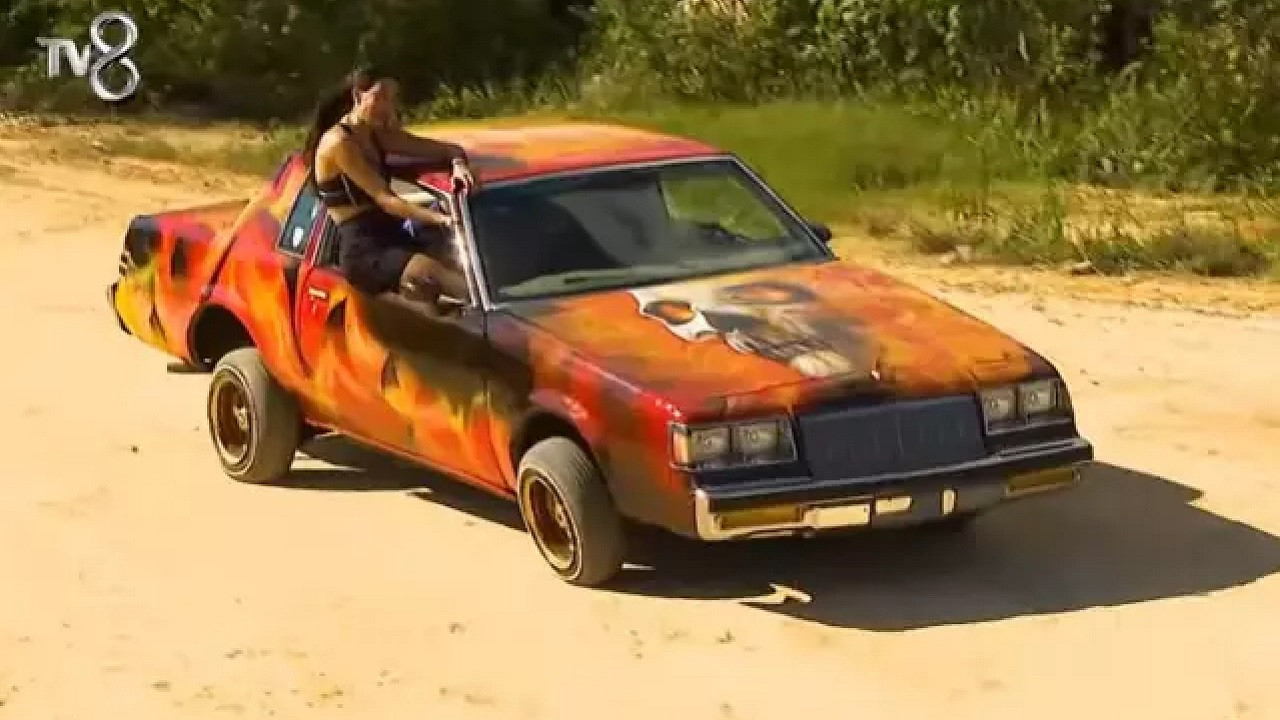 Acun Ilıcalı Survivor geleneğini bozmadı! Survivor 2024'ü zıplayan otomobil ile açtı...