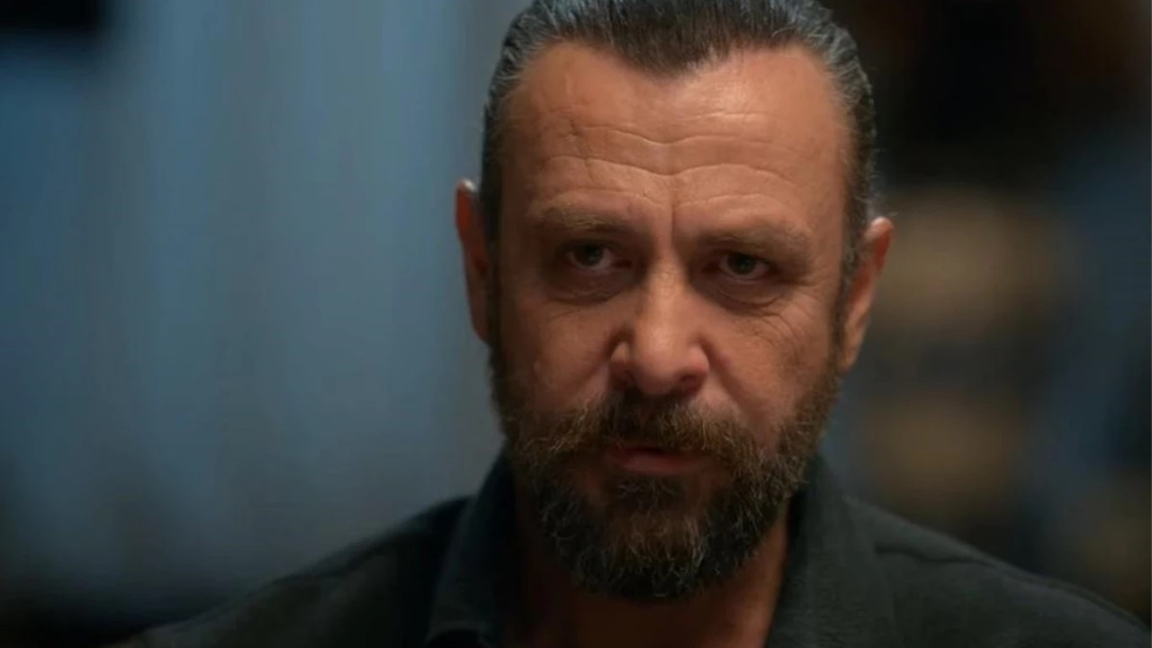 Nejat İşler, adına sahte hesap açıp paylaşım yapanları tehdit etti!