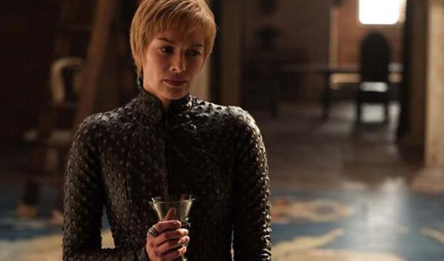 'Ensest' dediler, Game of Thrones karakterinin soyadını sokaktan çektiler!