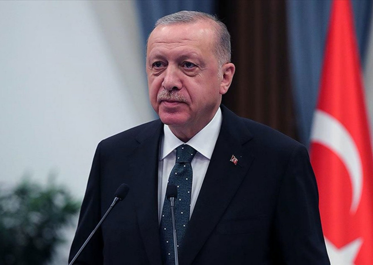 Cumhurbaşkanı Erdoğan, Özgür Özel'den manevi tazminat kazandı! “Mehmetçik Vakfı”na bağışladı...