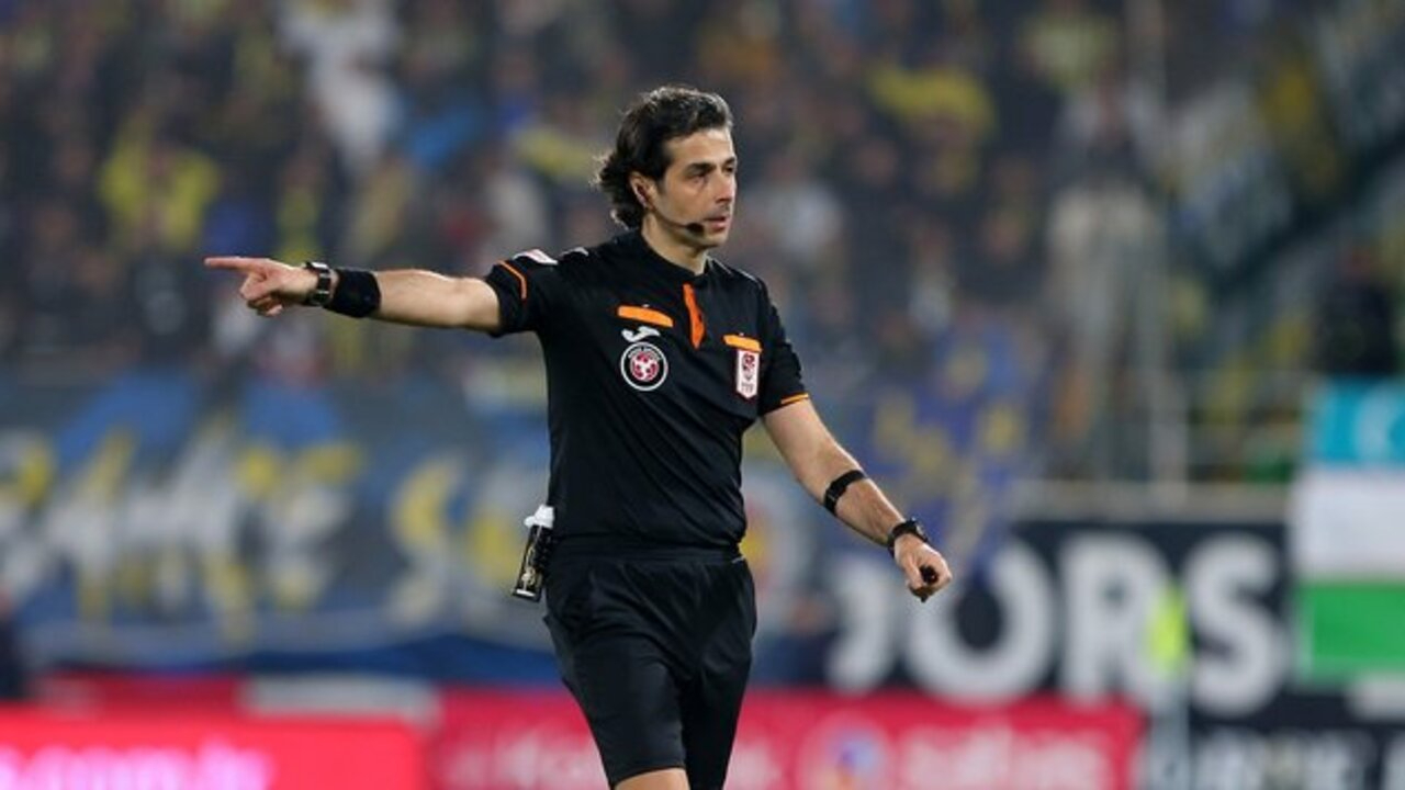 Mete Kalkavan hakemliği bıraktı! TFF'den yeni görev...