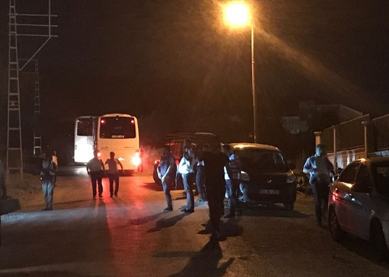 Hatay'ın Antakya ilçesinde kaza! Otomobildeki 2 kişi yaralandı...