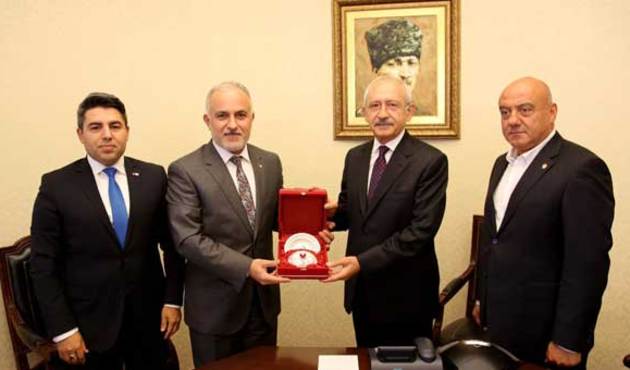 Kılıçdaroğlu, kurban vekaletini Türk Kızılayı'na verdi!