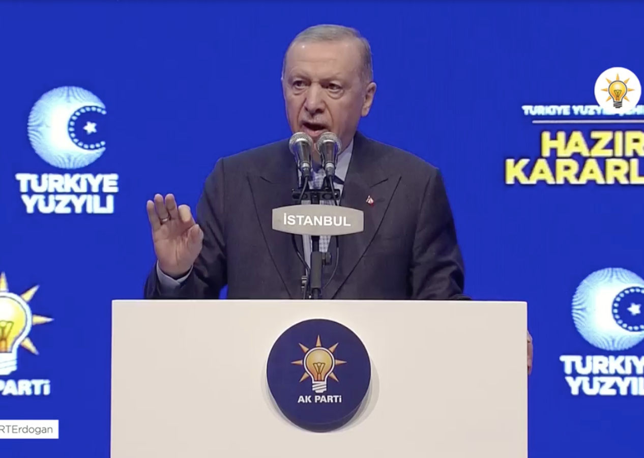 Cumhurbaşkanı Erdoğan, İstanbul dahil 26 ilin belediye başkan adayını açıkladı