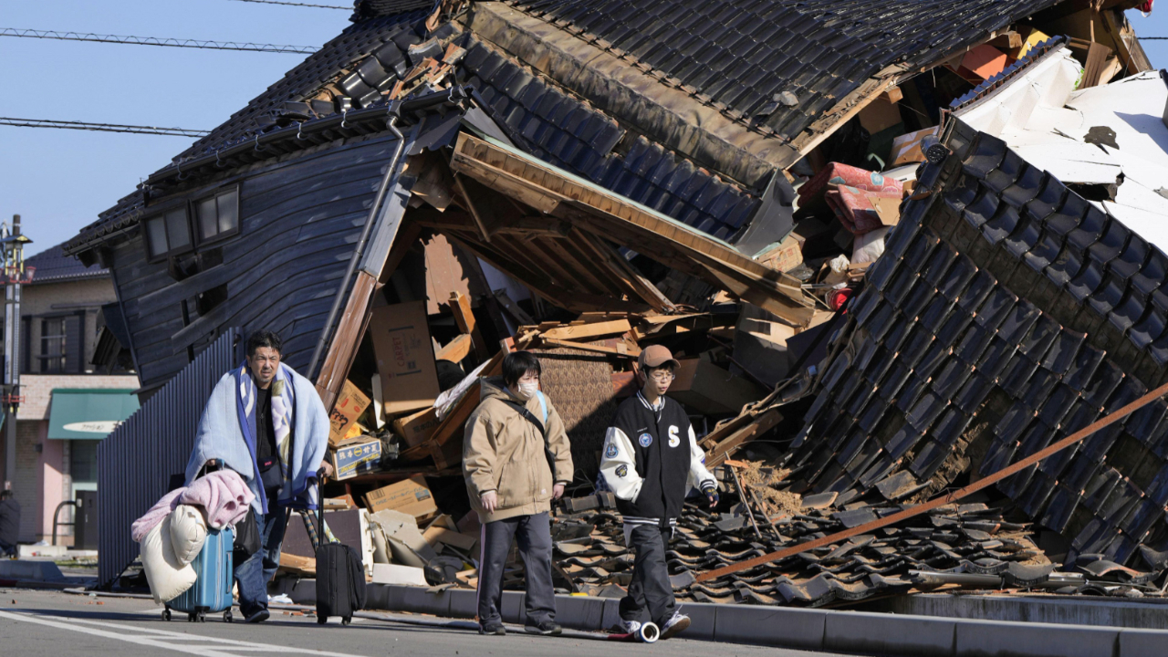 Japonya'daki depremlerde ölenlerin sayısı 323'e yükseldi