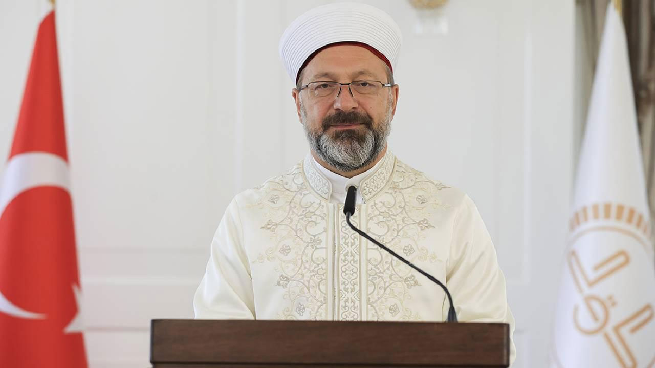 Ali Erbaş: 2024 Yılı Hac Protokolü kontenjanın artırılması talebinde bulunduk!