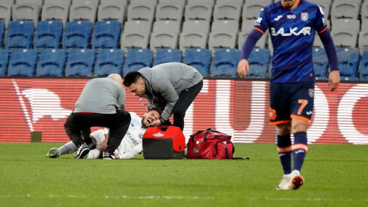 Adana Demirspor'da Yusuf Sarı sahalardan 2 hafta uzak kalacak