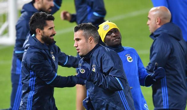 Fenerbahçe'de sakatlık şoku! Alper ve Van Persie...