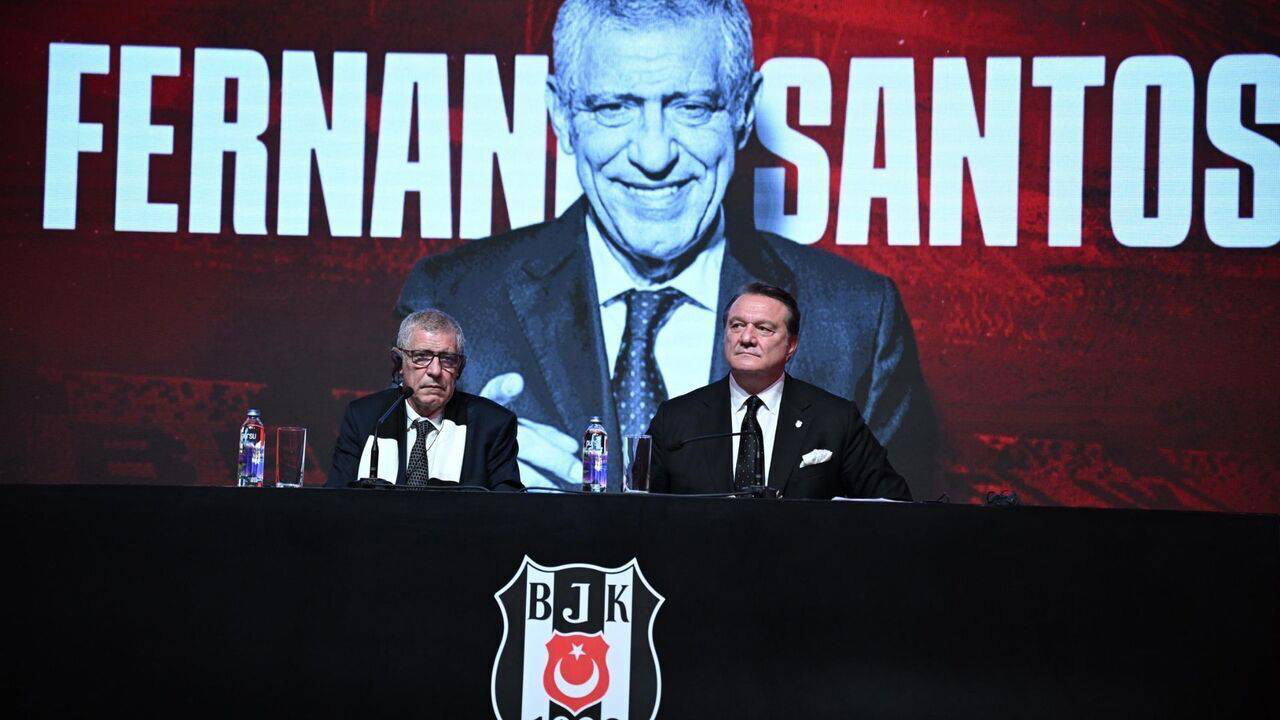 Beşiktaş'ta Fernando Santos'un sözleşmesi KAP'a bildirildi