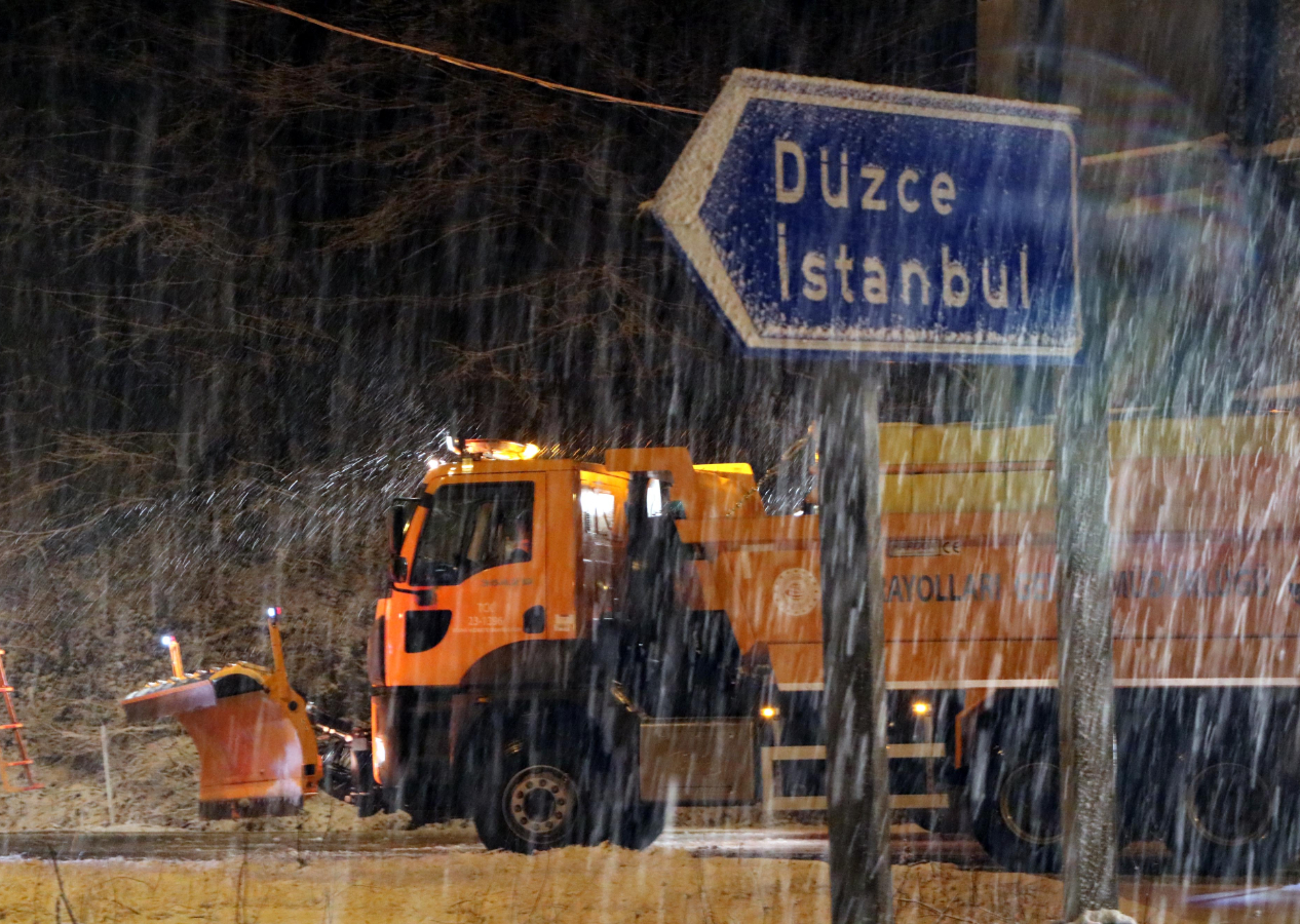 Beklenen kar yağışı başladı! İşte il il son durum!