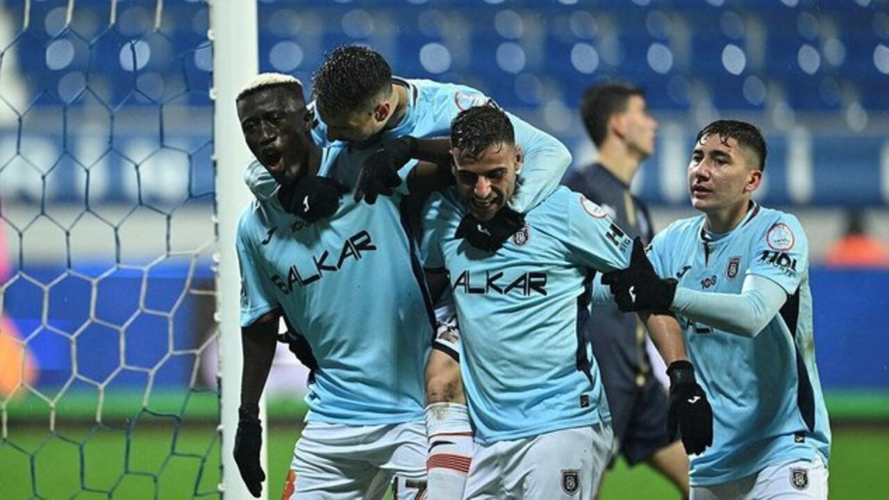 Kasımpaşa 0 - 3 Başakşehir | Maçın özeti