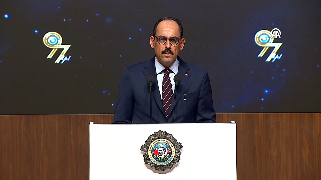 MİT Başkanı İbrahim Kalın'dan sert mesaj: "Devlete ve millete yapılan hiçbir ihanet cezasız kalmayacak"