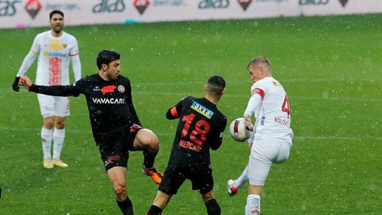 Fatih Karagümrük 4 - 1 Kayserispor | Maçın özeti