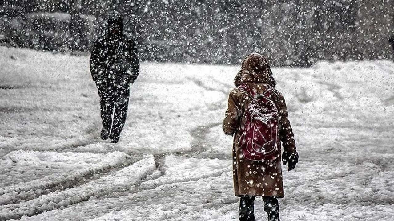 Ankara son dakika okullar tatil mi valilik açıklaması 25 Kasım Pazartesi
