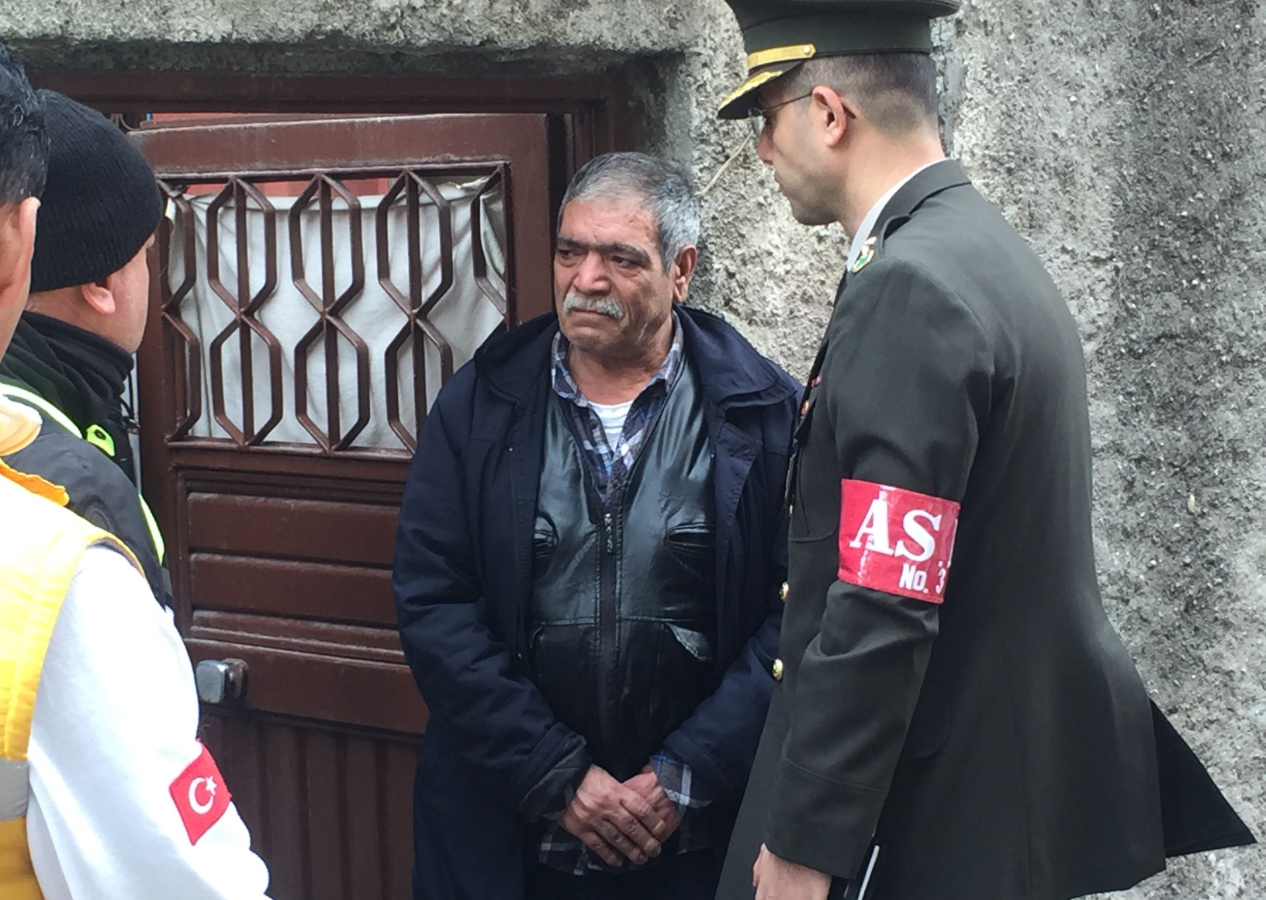 O kare herkesin ciğerini yakmıştı: Şehit babası hayatını kaybetti...