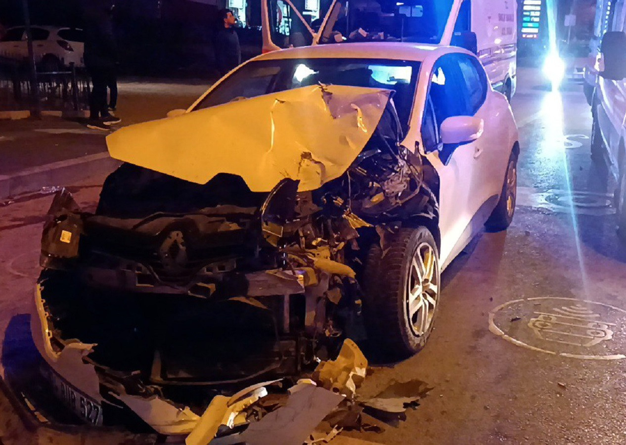 Kırıkkale'de zincirleme kaza: 4 kişi yaralandı