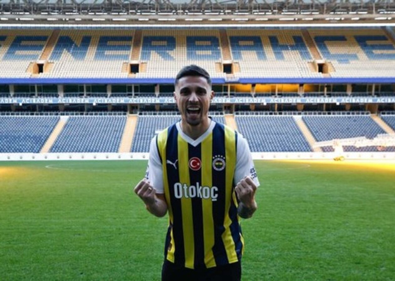Fenerbahçe Rade Krunic transferini resmen açıkladı! İşte sözleşme detayları...