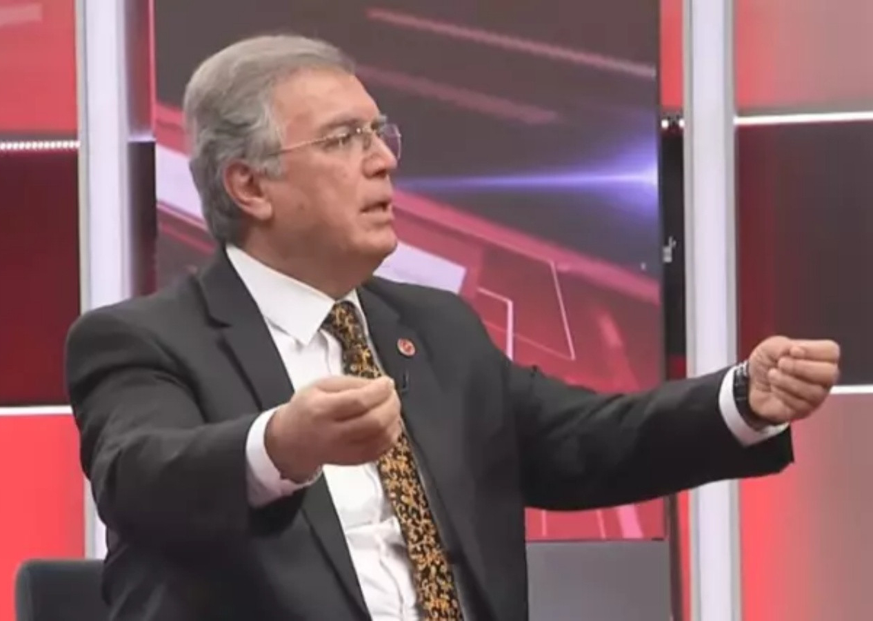 Kurum'u eleştirip, İmamoğlu'na sahip çıktı! Yeniden Refah'ın Genel Başkanvekili Doğan Aydal'ın kirvesi İsmet İnönü çıktı!