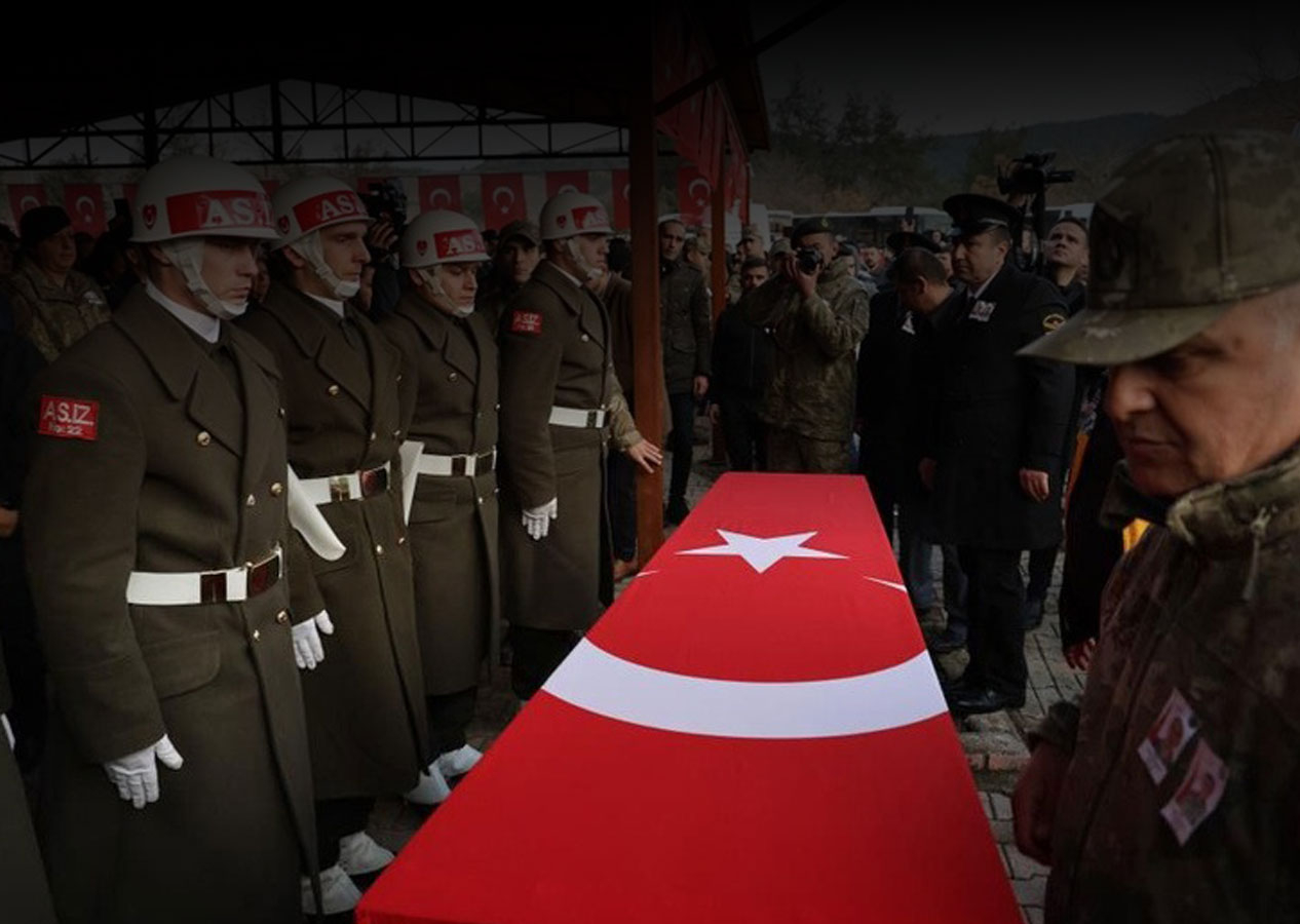 Türkiye şehitlerine ağlıyor... Pençe-Kilit şehitlerine veda!