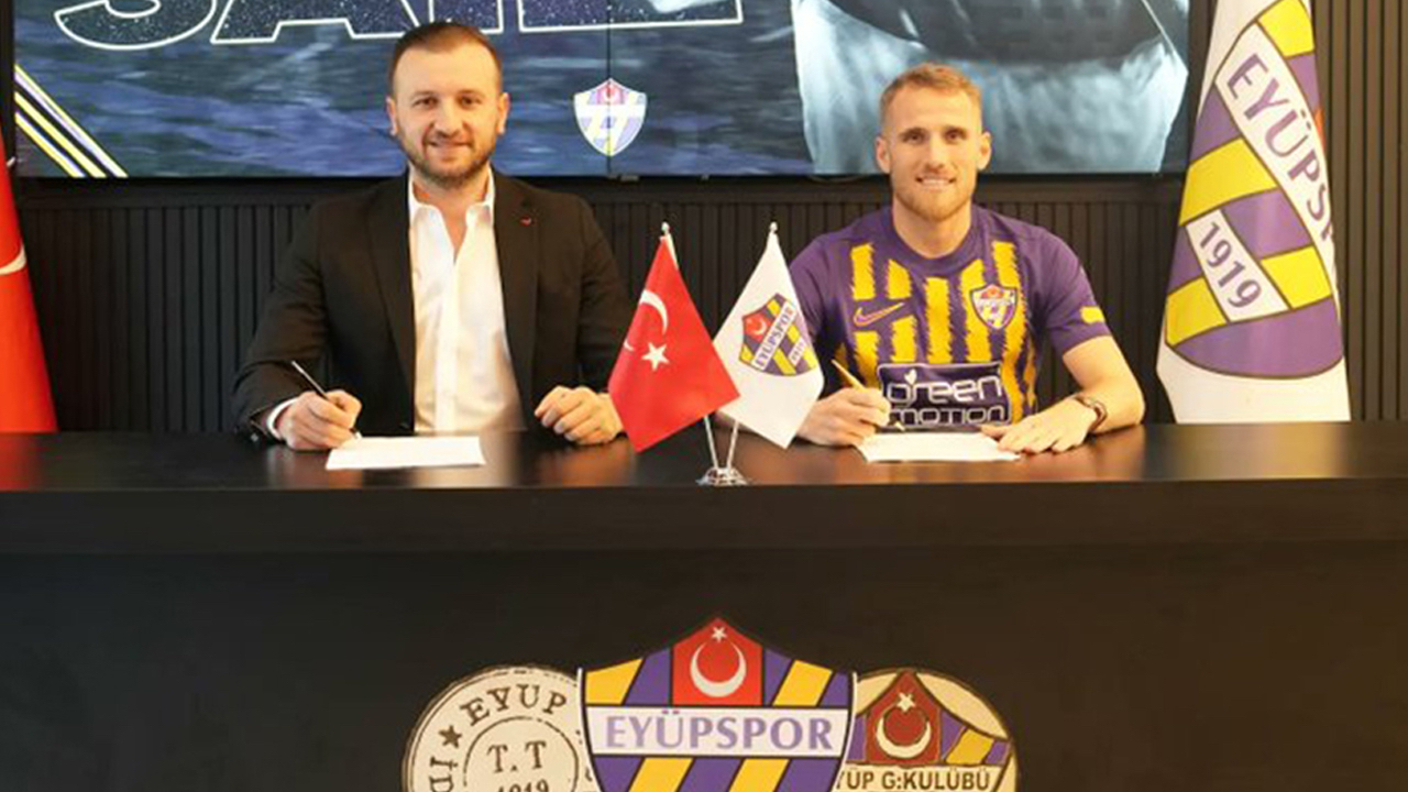 Arda Turan Süper Lig'den bir ismi daha kaptı! Eyüpspor'dan flaş transfer