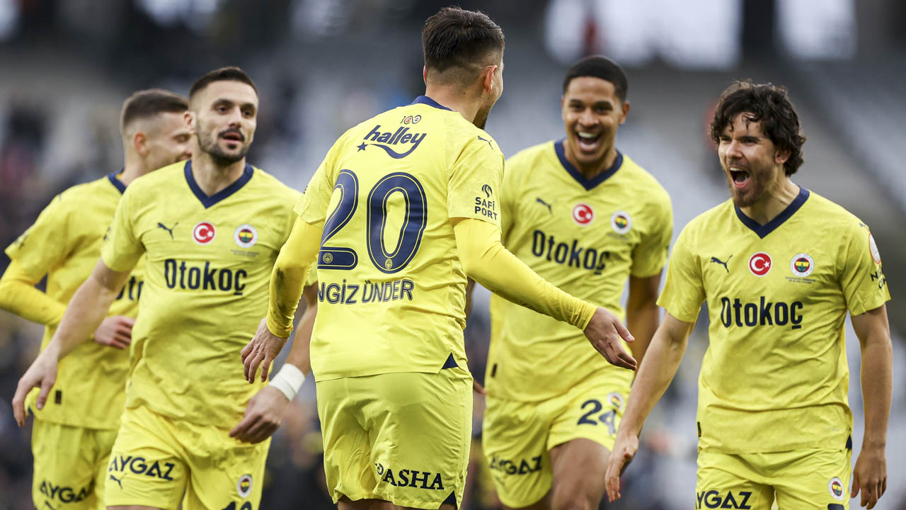 Fenerbahçe hoca avlamaya devam ediyor! Konyaspor'a 7 attı, ayrılık geldi; Adanaspor'a 6 attı görevine son verildi
