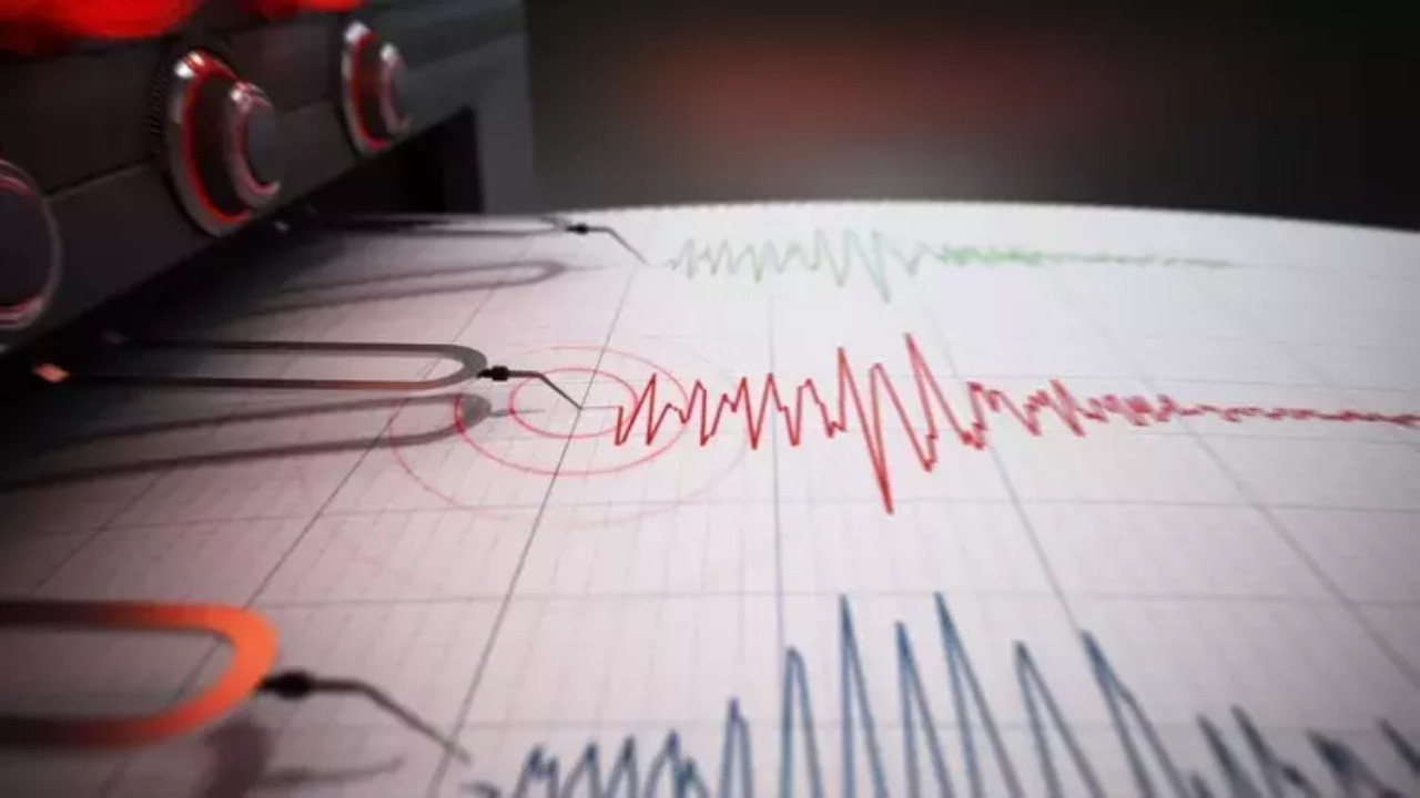 Kayseri'de 4 büyüklüğünde deprem! Adana'da da hissedildi...