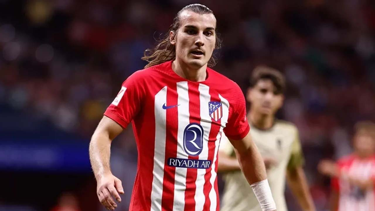 Çağlar Söyüncü'den Fenerbahçelileri yıkan haber