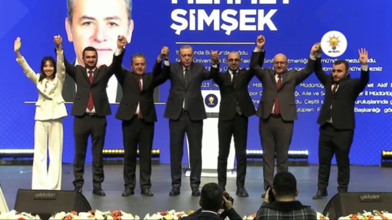 AK Parti Burdur Belediye Başkan Adayı Mehmet Şimşek oldu: İsim benzerliği dikkat çekti