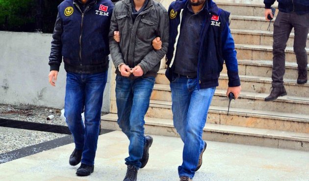 PKK'nın iknacısı da FETÖ'nün rahle-i tedrisatından geçmiş!