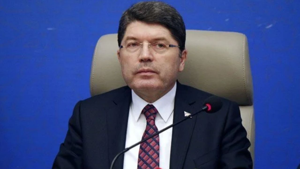 Adalet Bakanı Yılmaz Tunç AK Parti Bursa İl Başkanlığında konuştu