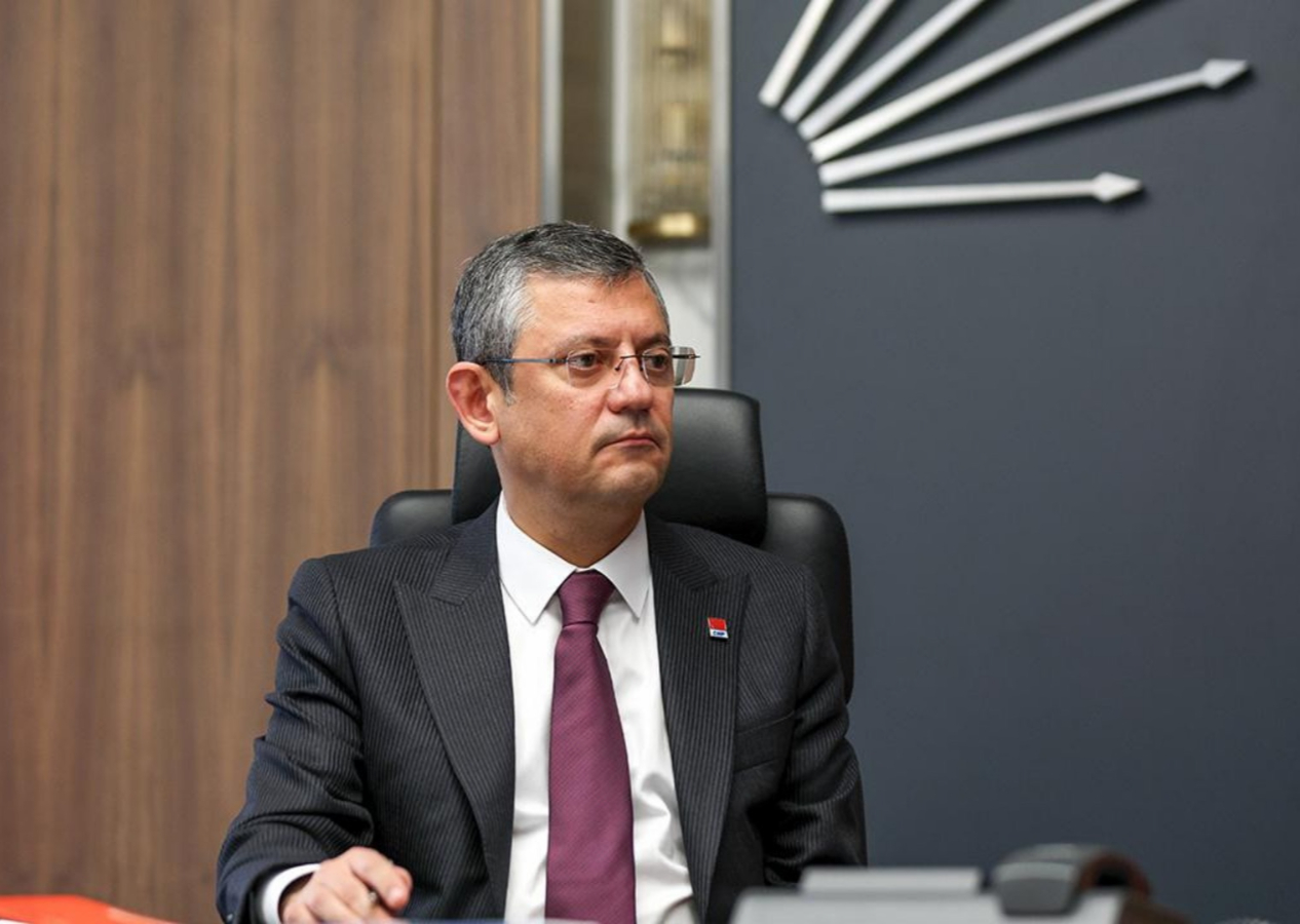 Özgür Özel'in 'namus sözü' yalan oldu! CHP'de yerel seçim çatlağı: Vekiller tepkili...