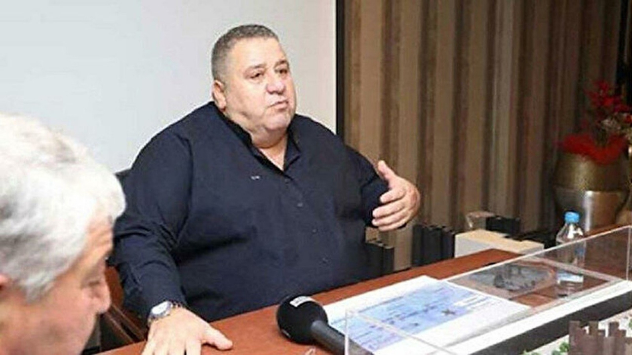 Halil Falyalı’nın koruması Arjantin’de yakalandı! 18'i kırmızı bültenle aranan 45 suçlu Türkiye'ye adım attığı an kelepçelendi!