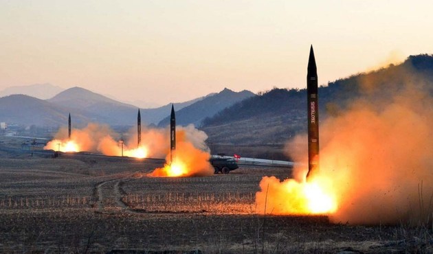 Kuzey Kore, Japonya'ya füze fırlattı! Savaş çanları çalıyor...