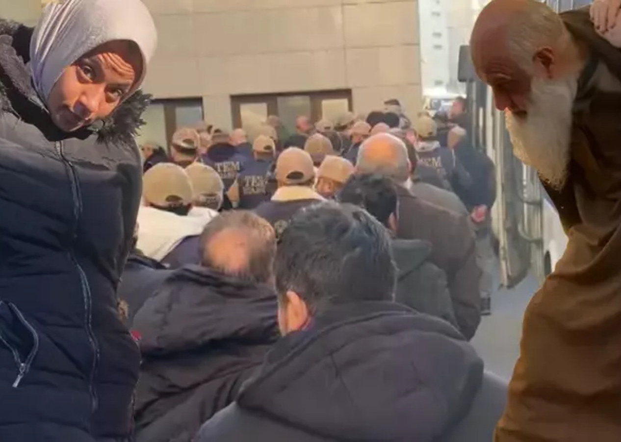MİT'in Mossad operasyonunda şok detaylar: Para ağı deşifre oldu! Facebook iş arama sayfalarından ajan temin ediyorlar...