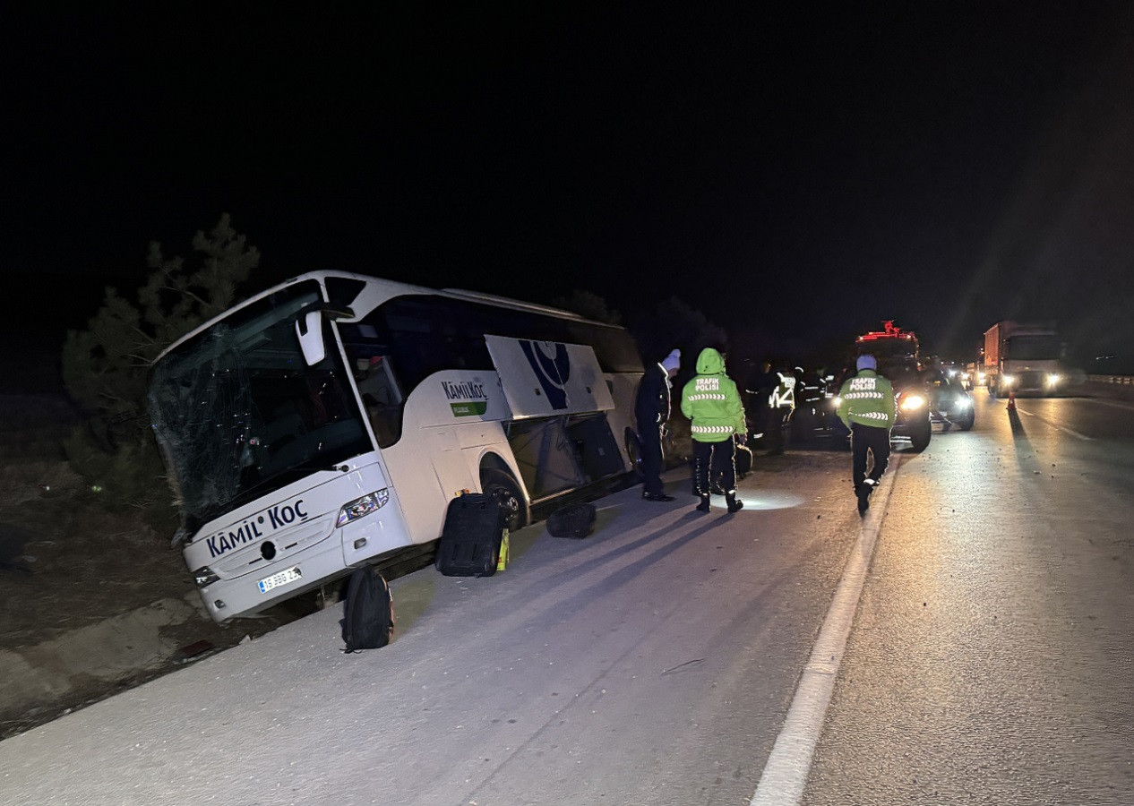 Afyonkarahisar'da trafik kazası: 4 kişi yaralandı...
