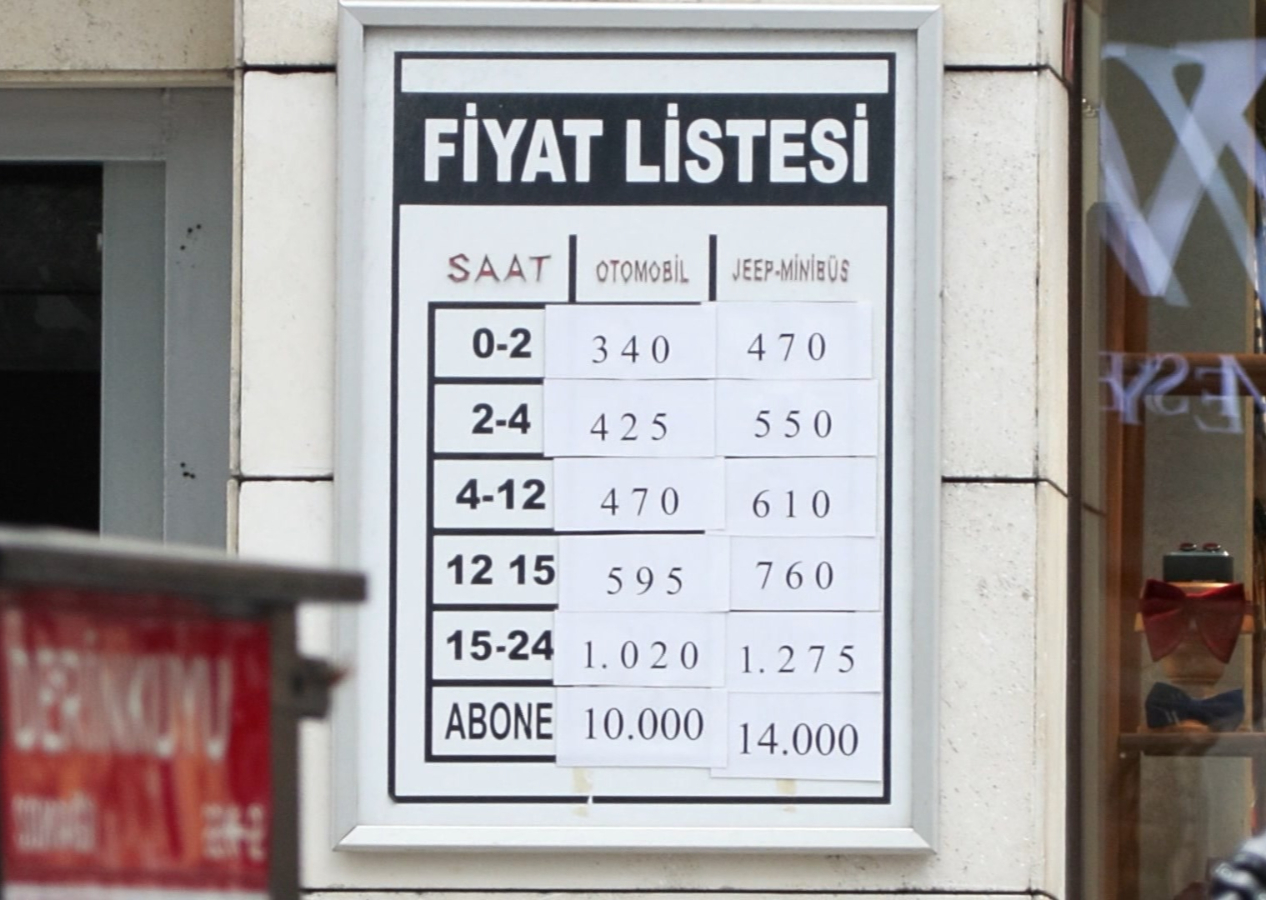 'Bu kadar da olmaz' dedirtti! İstanbul'da otopark ücretlerini görenler şaşkın: 14 bin liraya kadar çıkıyor...