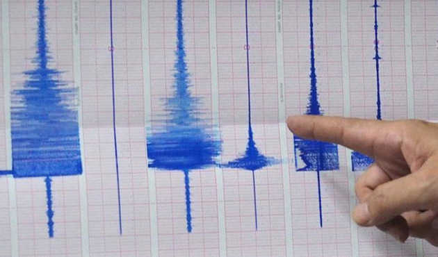 Selanik'te 3.7 büyüklüğünde deprem