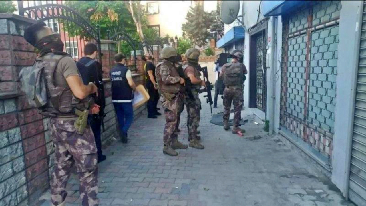Sanal ortam dolandırıcılarına göz açtırılmıyor! 10 ilde Sibergöz-19 operasyonu: Onlarca gözaltı var!