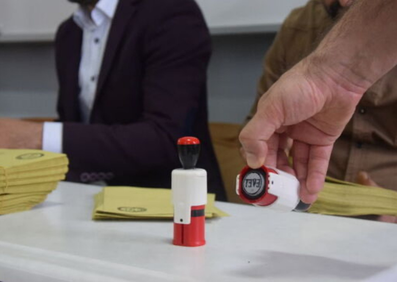 Partilerin pusuladaki yerleri belli oldu! İşte AK Parti, MHP ve CHP'nin oy pusulasındaki yeri...