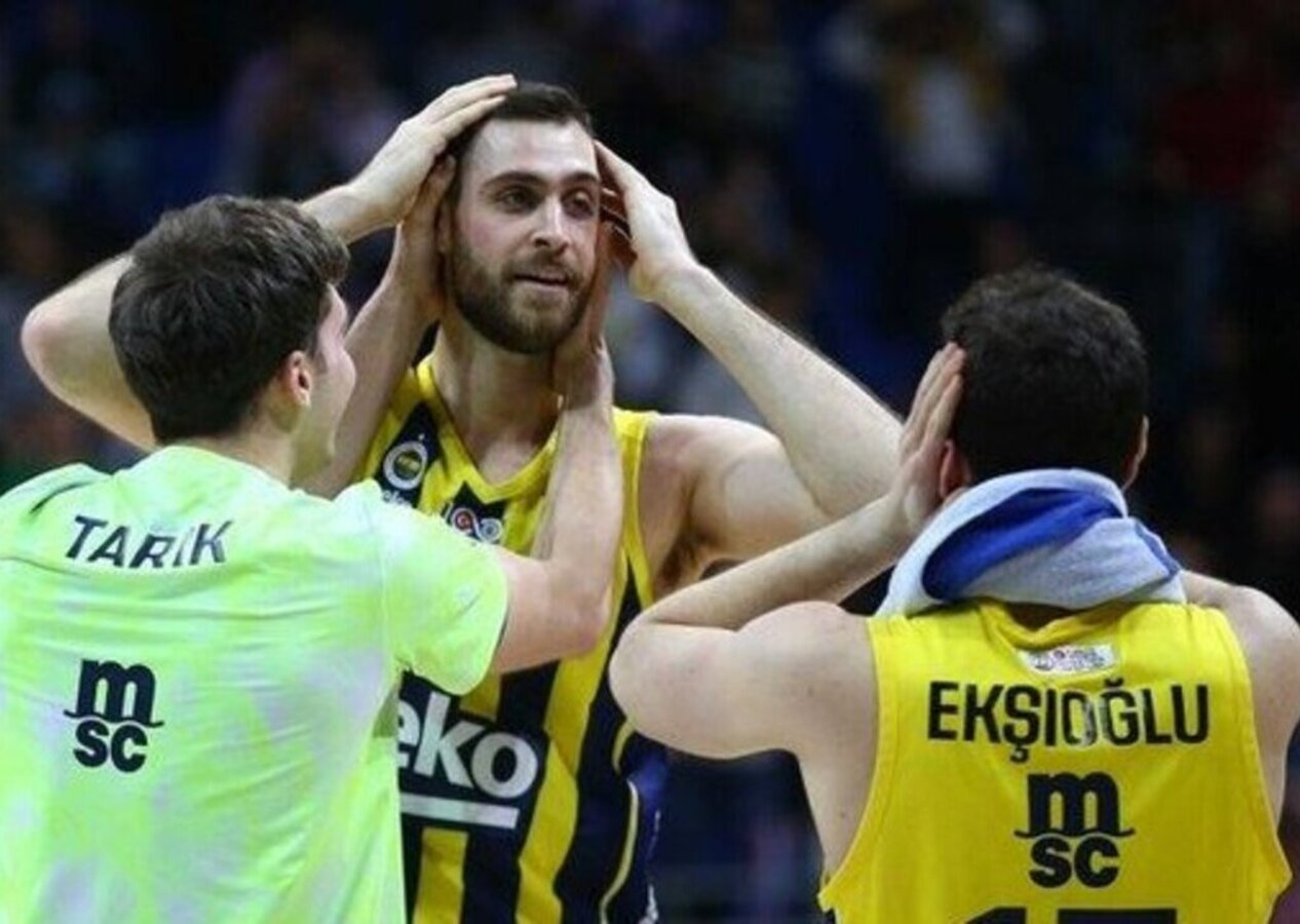 Kendi sahasından basket attı, Fenerbahçe Beko maçı uzatmada kopardı!