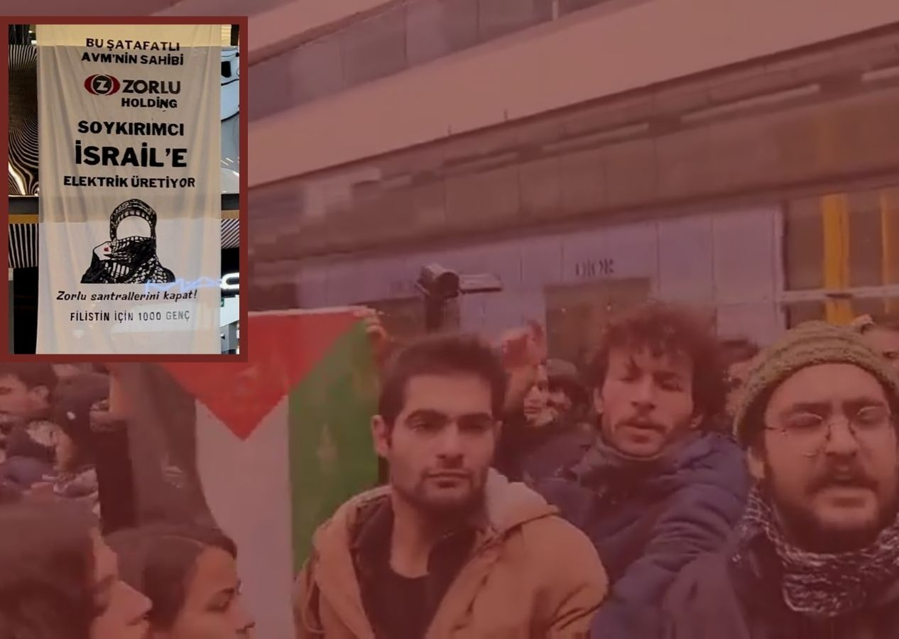 Zorlu AVM'ye 'soykırımcı' afişi astılar! Filistin İçin 1000 Genç oluşumundan İsrail için boykot eylemi!