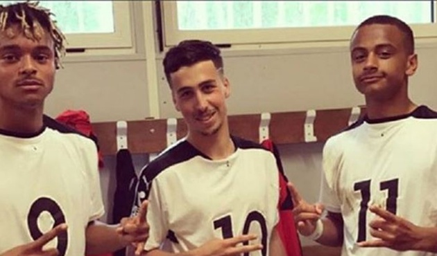 Beşiktaş, Marlon Bülent'i transfer etti