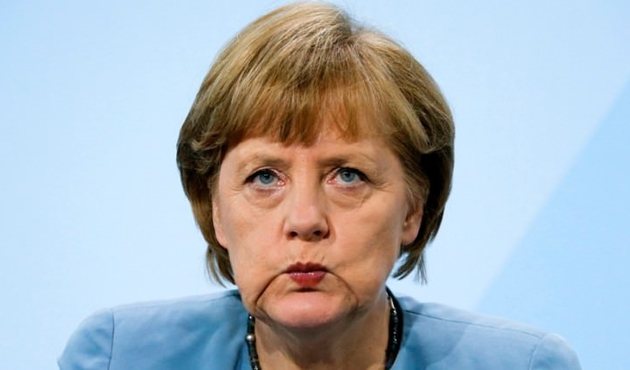 Merkel'in "Deniz Yücel" aşkı yine hortladı! En büyük isteği bakın neymiş...