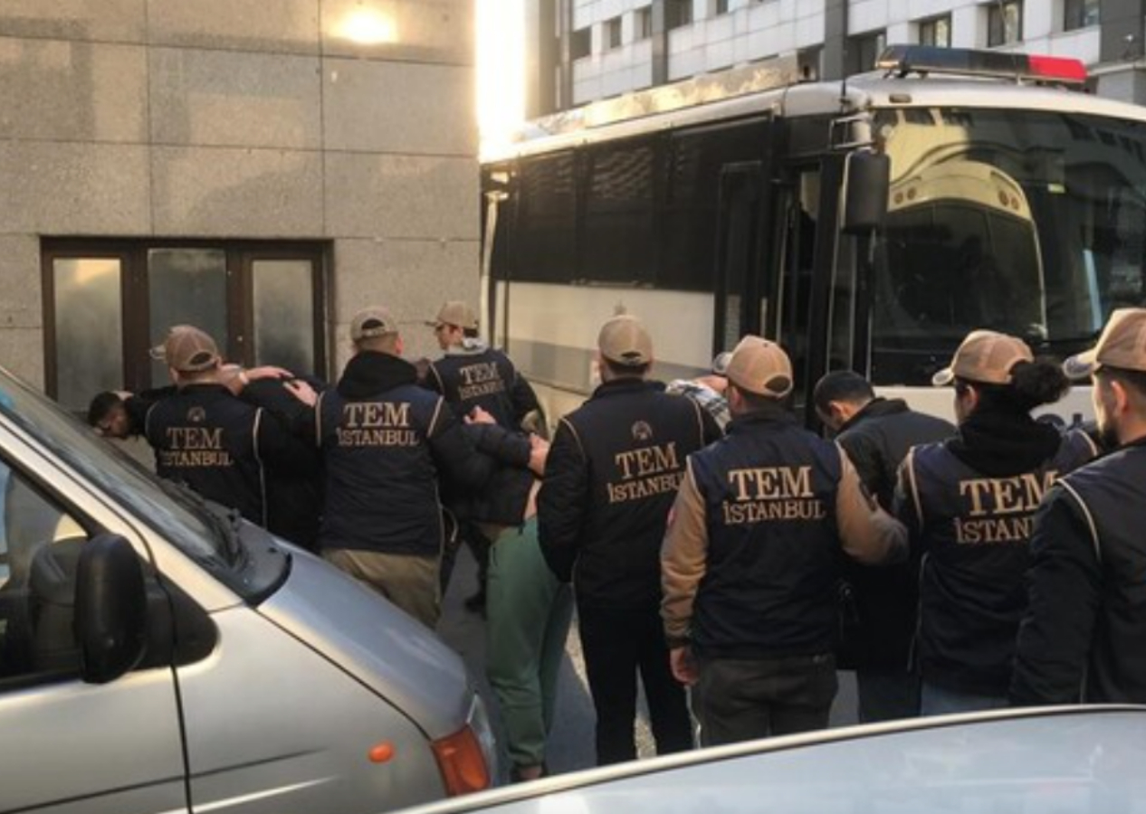 MİT'ten MOSSAD'a bir darbe daha: Para karşılığı bilgi sağlayan 7 İsrail ajanı gözaltında!