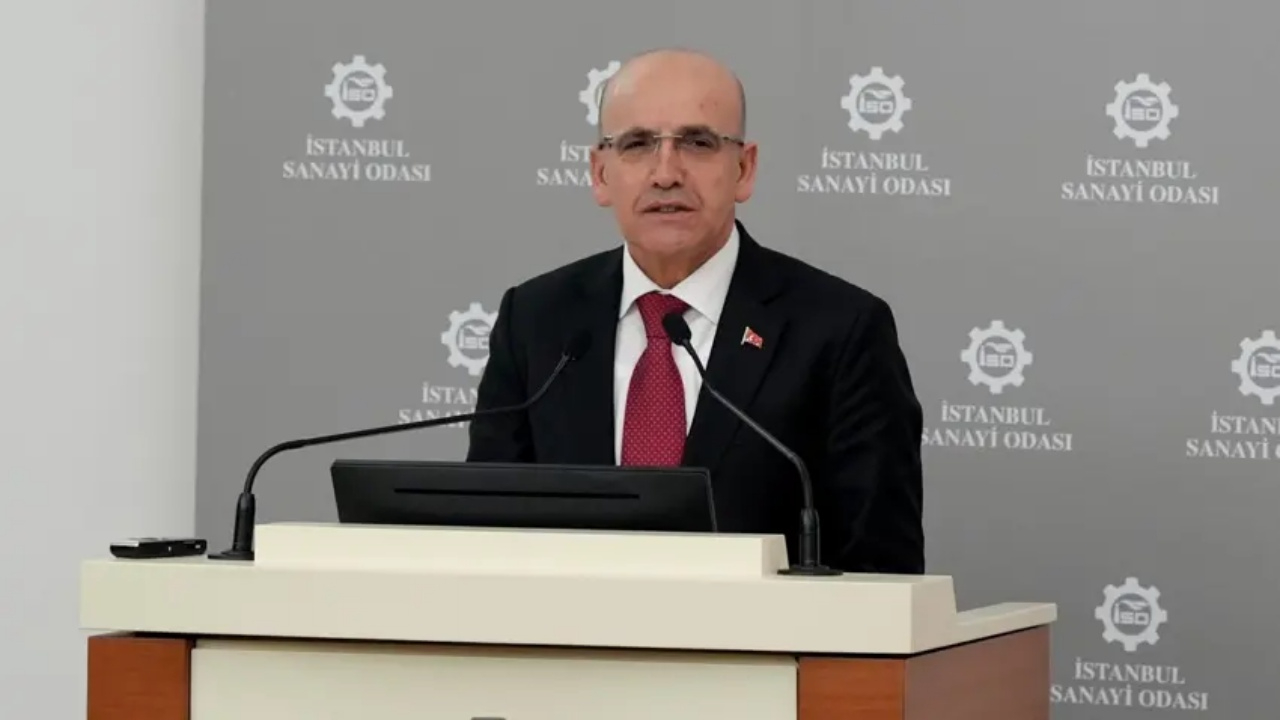 Bakan Şimşek'ten öğrencilere kara para uyarısı! Hesaplarınızı kullandırmayın