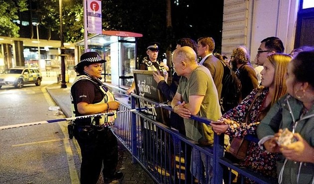 Londra'da bomba alarmı...