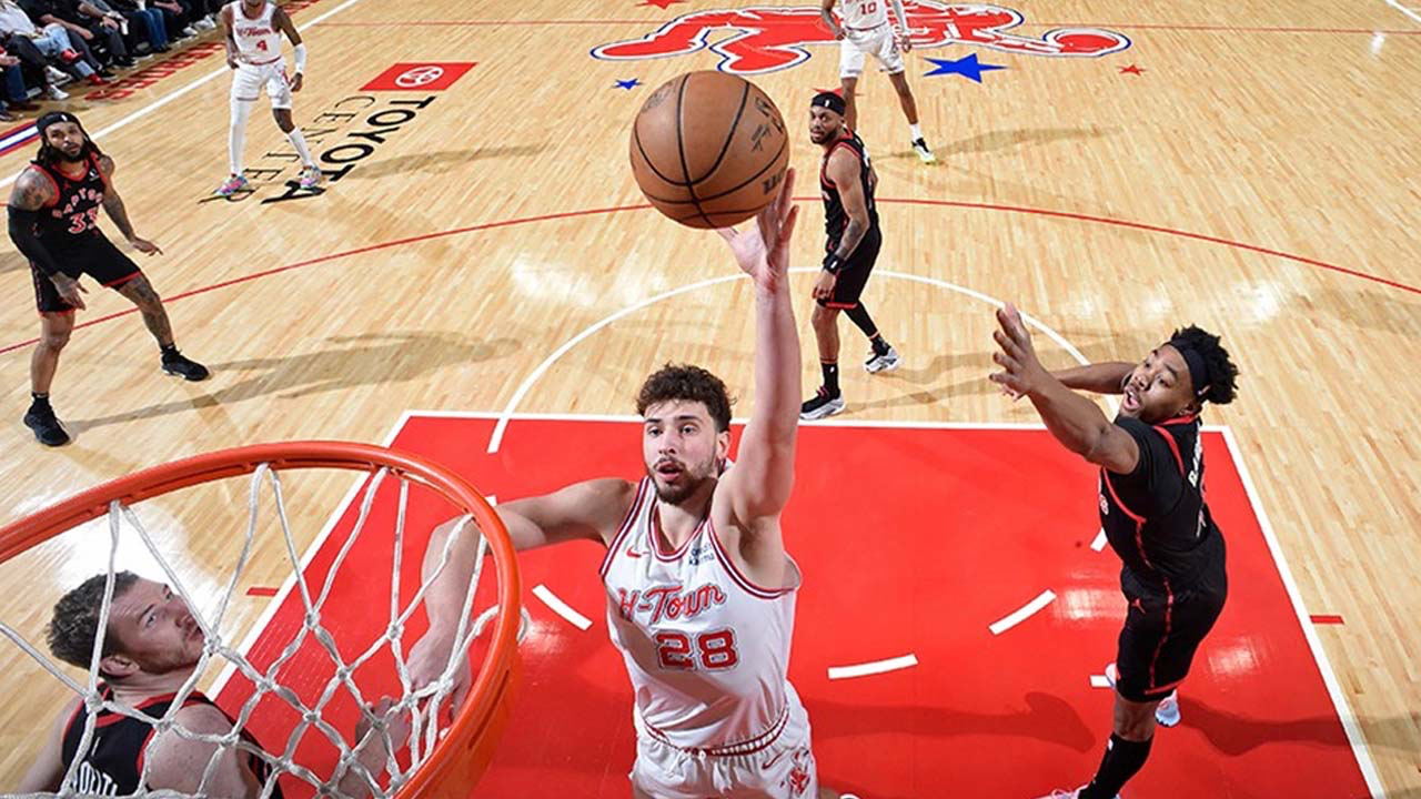 Alperen Şengün 'double-double' yaptı, Houston sahasında kazandı
