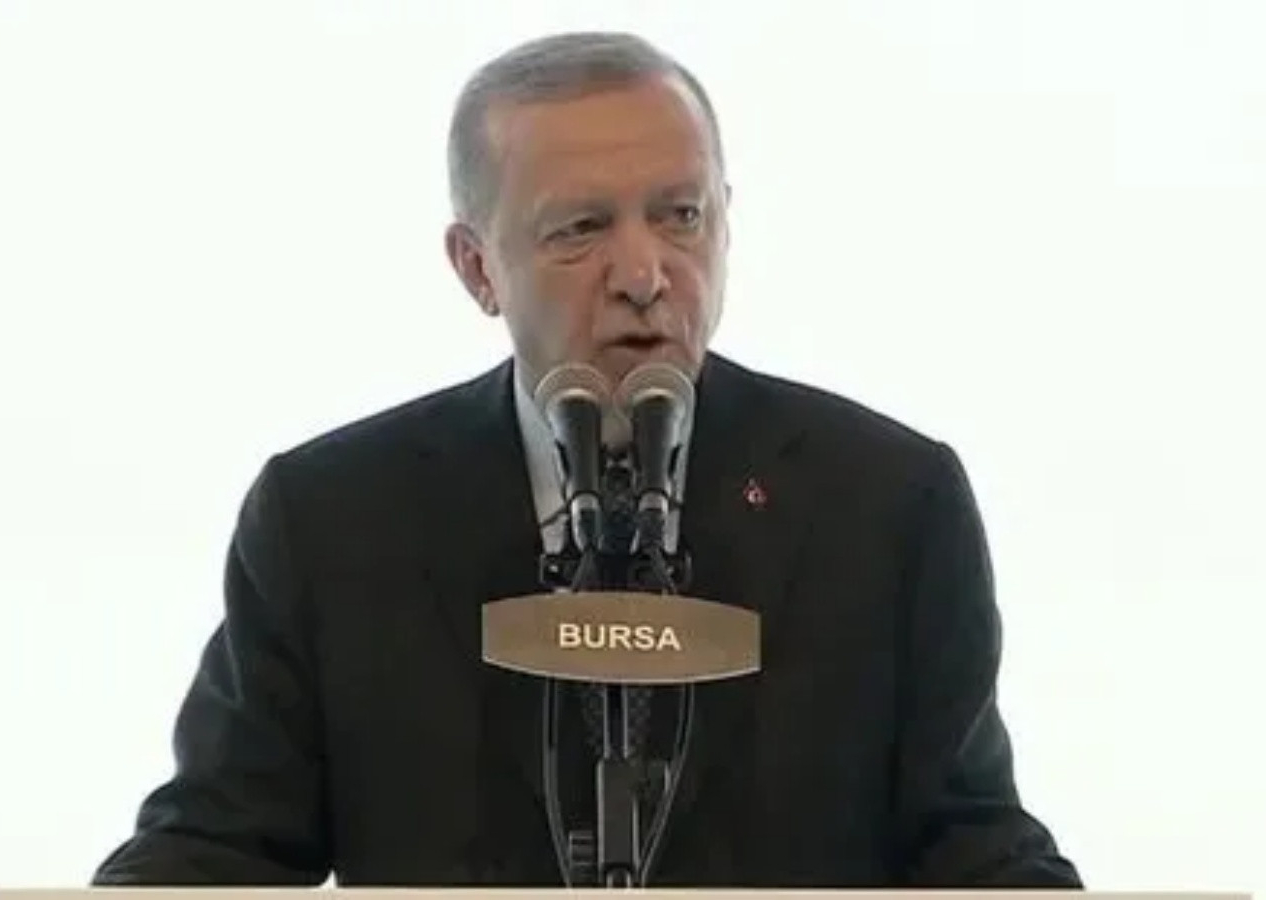 Cumhurbaşkanı Erdoğan'dan muhalefete tepki: 8 ay önce kucaklaşacağız diyenler şimdi kavga ediyor!