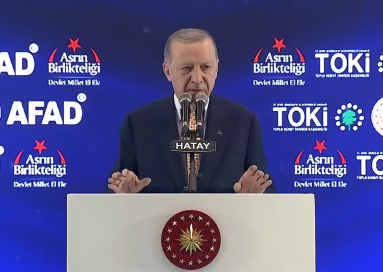Cumhurbaşkanı Erdoğan Hatay'da: "Vatandaşlarımız müsterih olsun, devletlerine ve bize güvensin. Kimse mağdur olmayacak"