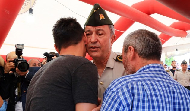 Akar: Terörle mücadele kararlılıkla devam edecek...